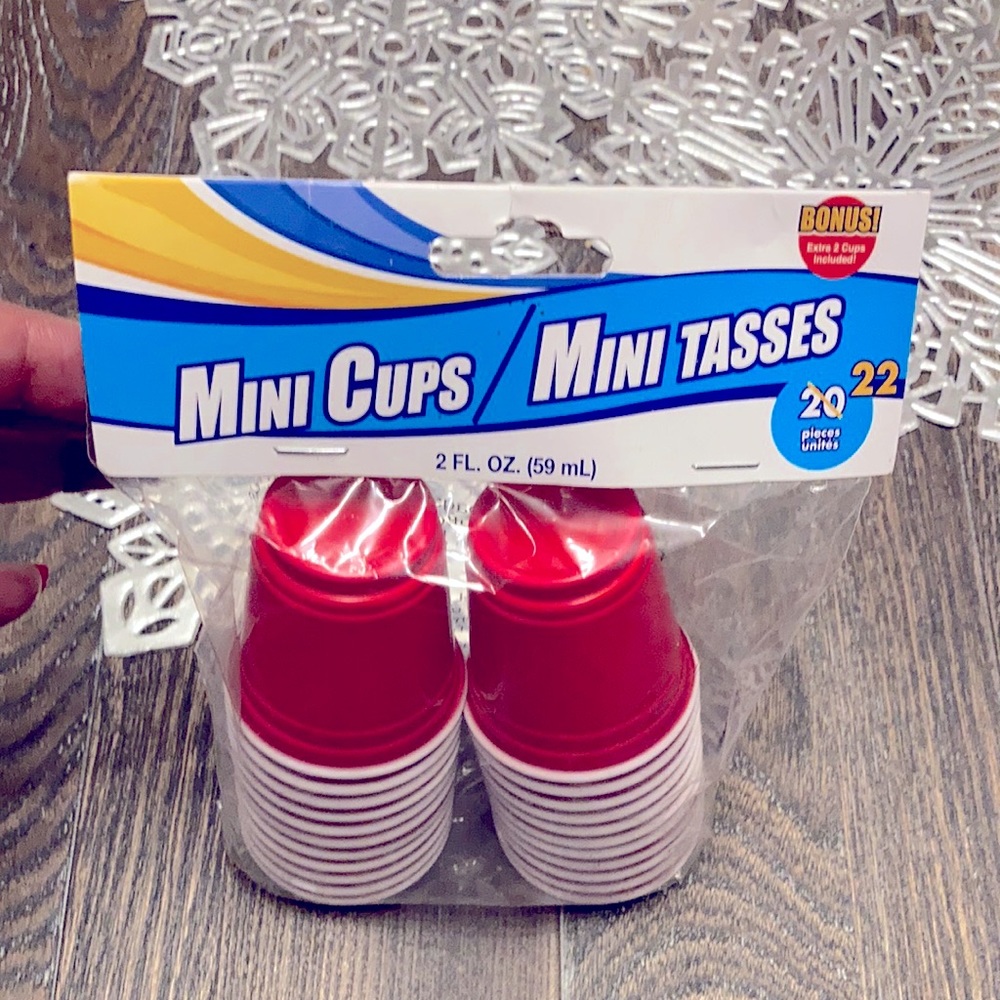 10 Package Bundle of Mini Cups ( 22 cups per package=220 mini cups